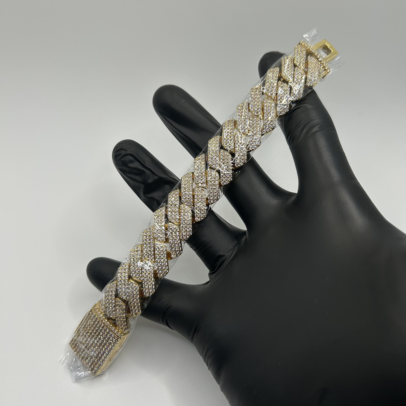 Moissanite Gold Cuban Bracelet Miami Cuban Link Prong Bracelet 20mm 7.5” 3 Row
