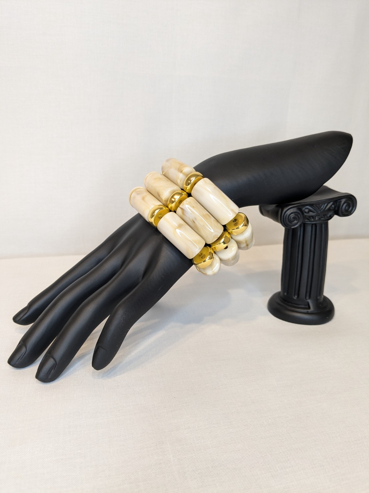 Beige Gold Marula Chunky 3pc Resin Stretch Bracelet Set Gold Tone – Abeni