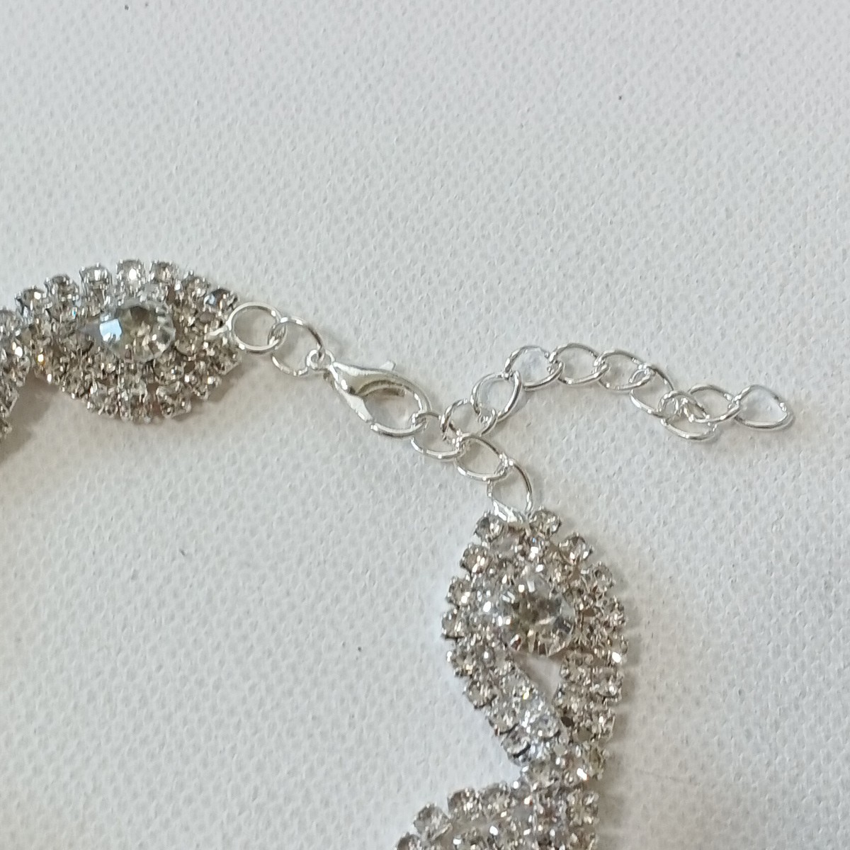 Women bracelet rhinestone 7.5 length brass plated