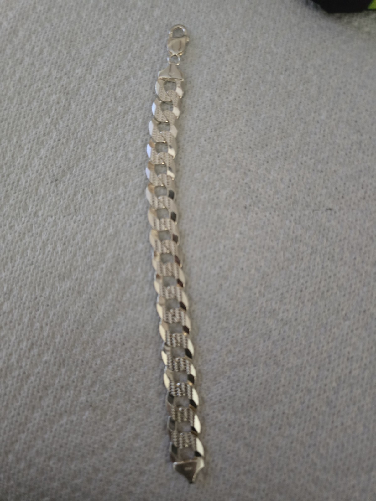 Sterling Silver Curb Chain Link Bracelet with Lobster Clasp Closure