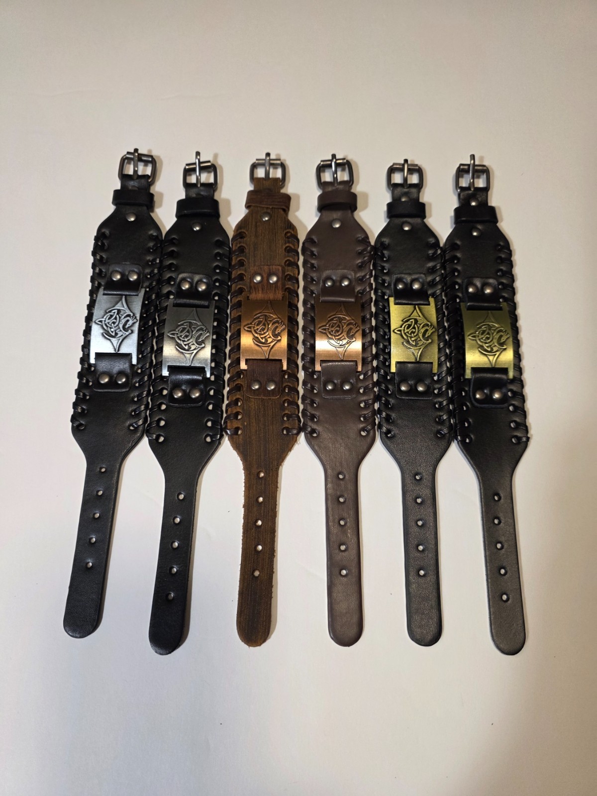 Retro Flying Dragon Totem Leather Bracelet