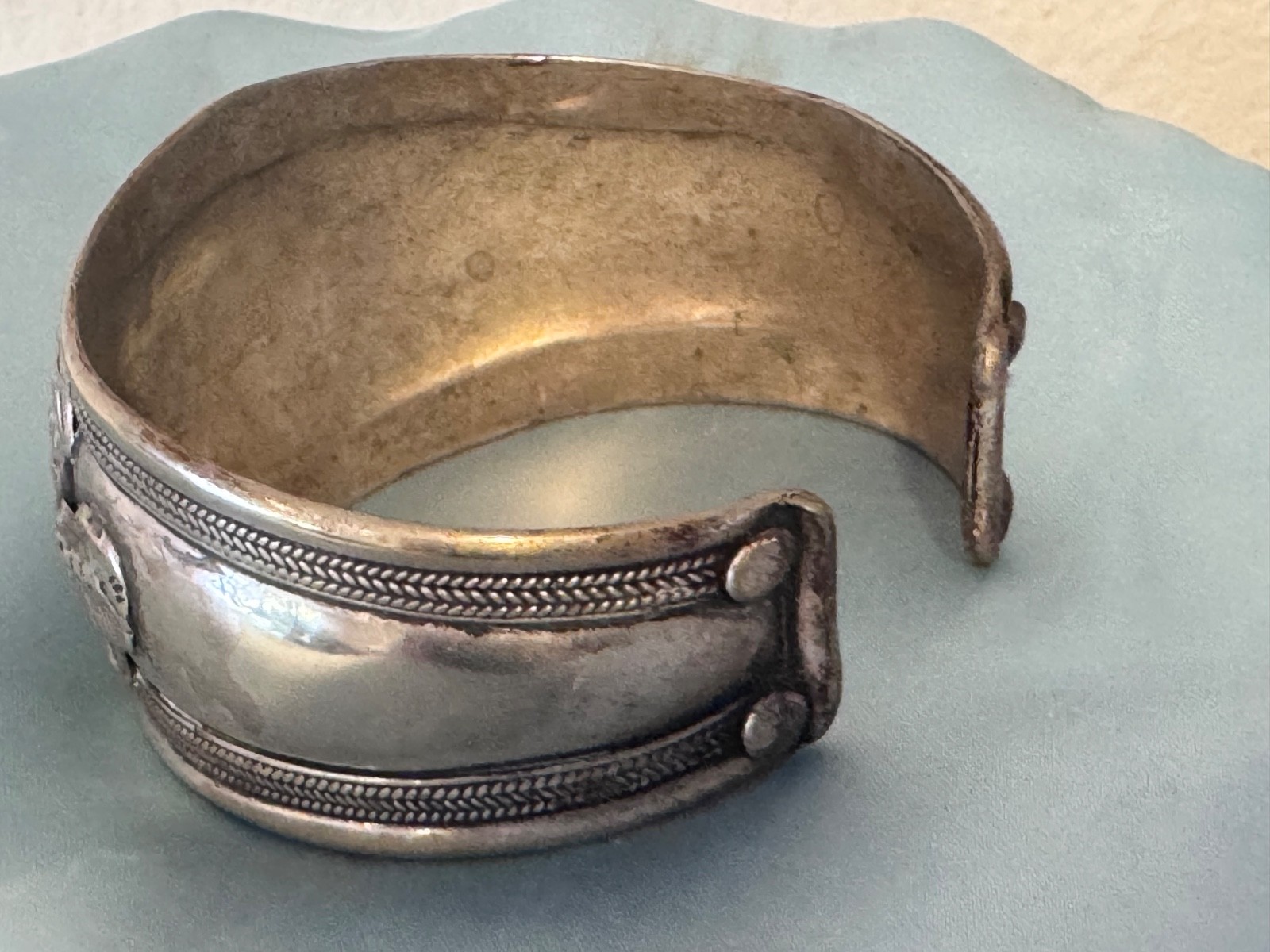 Cuff Bracelet Tibetan Nepal Silver Plated Embossed Dragons Onyx Oval Stone