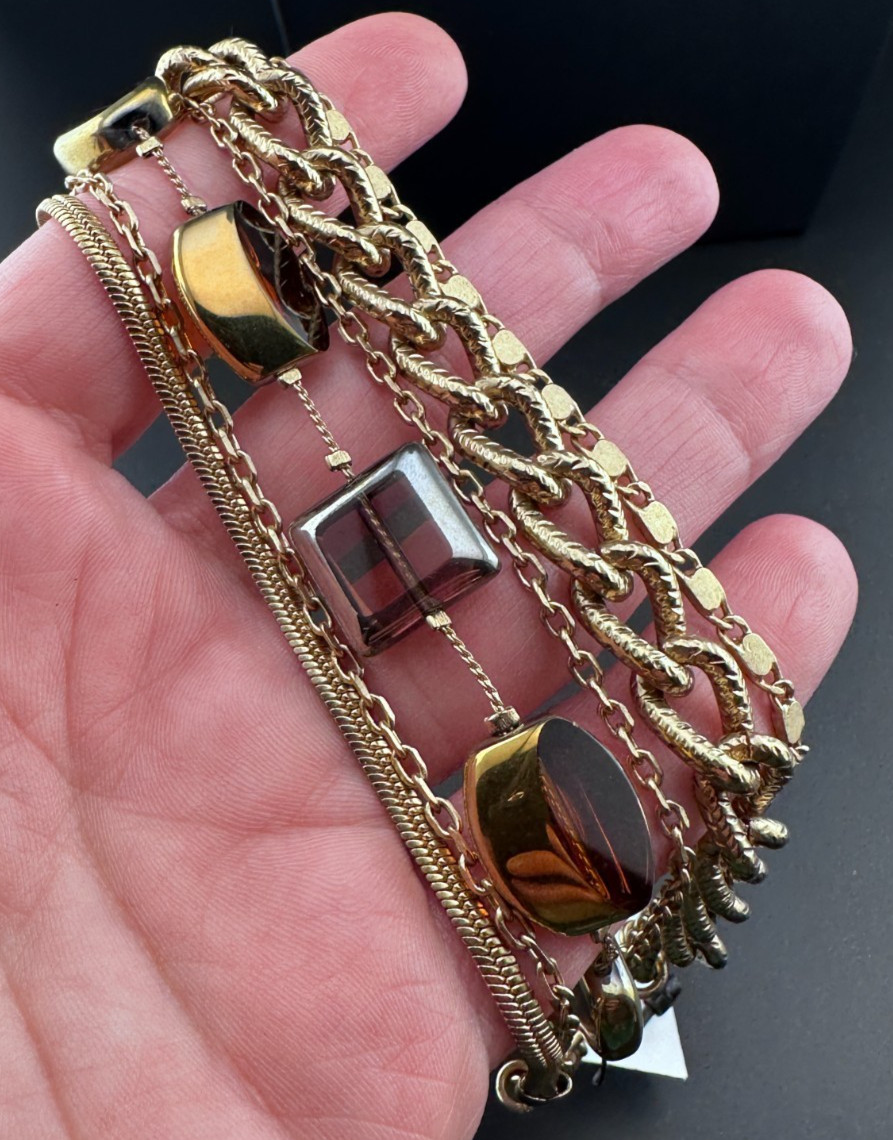 NWT Chico’s Goldtone Multi Strand Magnetic Clasp Bracelet – New – 7 inches