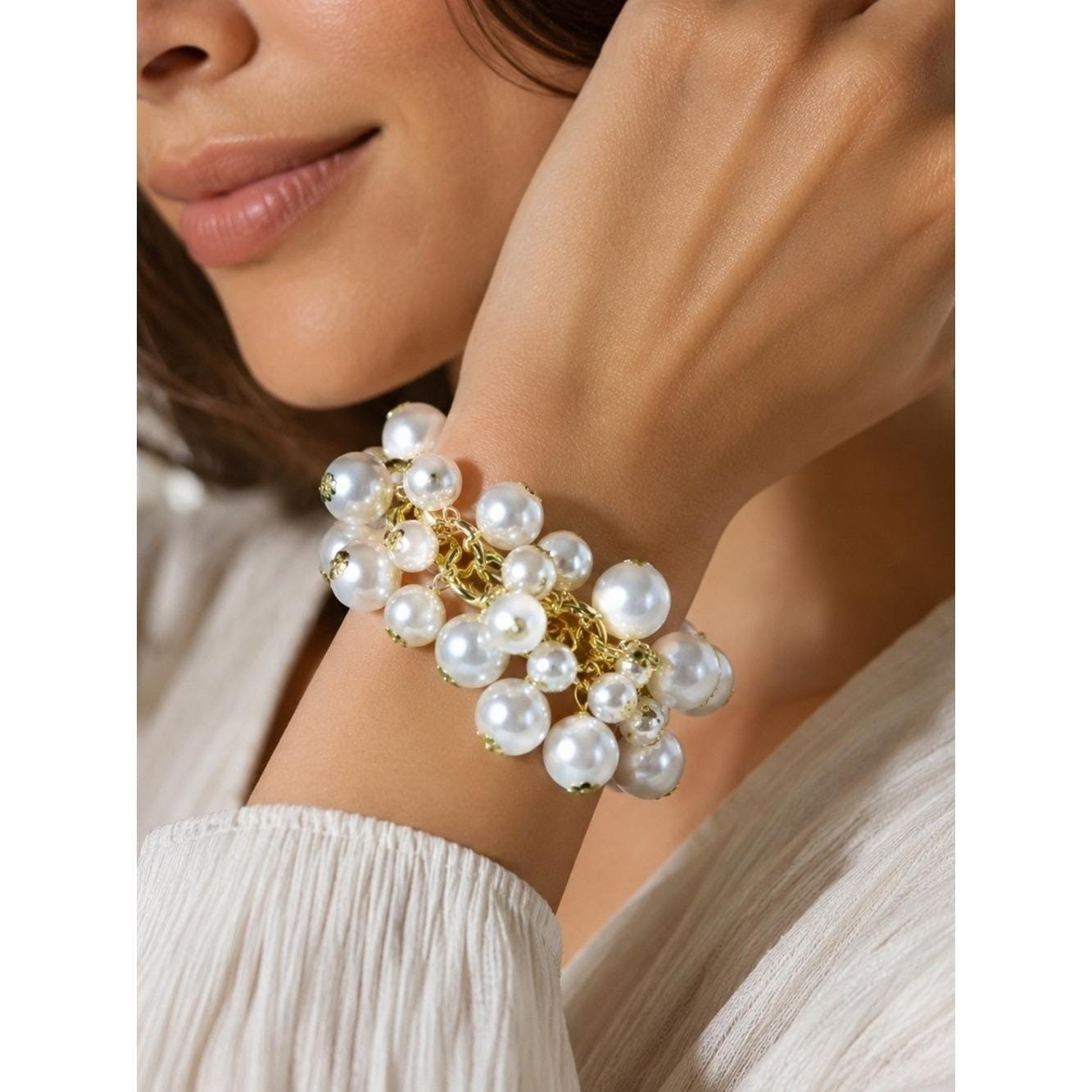 Chunky Faux Pearl Charm Bracelet Gold Tone Cluster Pearl Bridal Statement