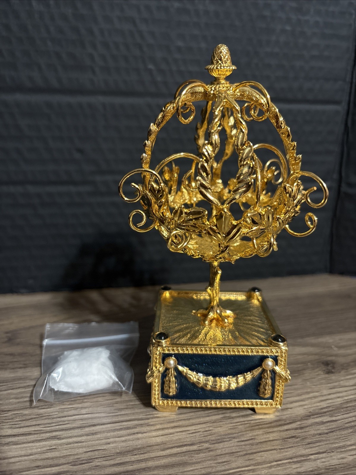 Rare Joan Rivers Faberge Egg Charm Topiary Display With Part Of Original Box