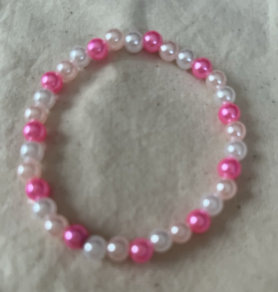 Pink White Stretch Round Plastic Beaded Bracelet Sizable No Stone
