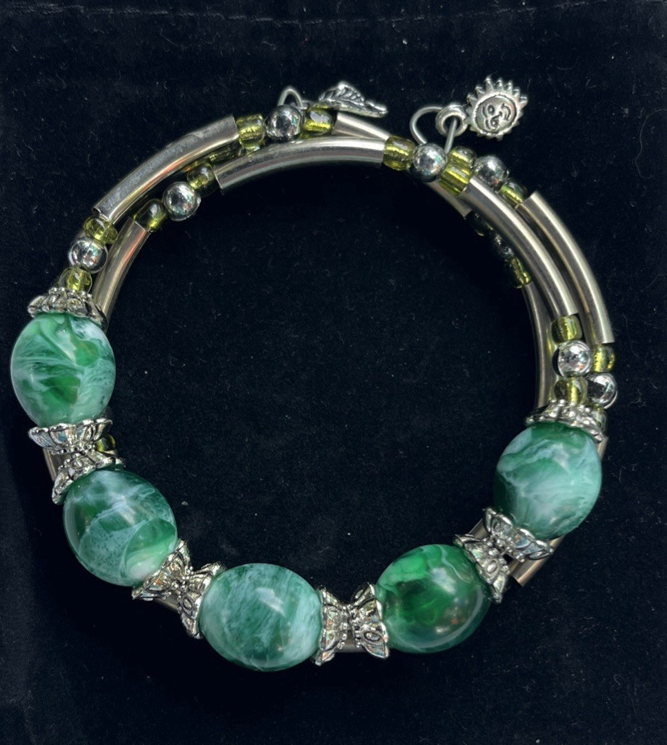 Green Round Beaded Charm Bracelet Silver Tone Spacers Hook Closure Dangle