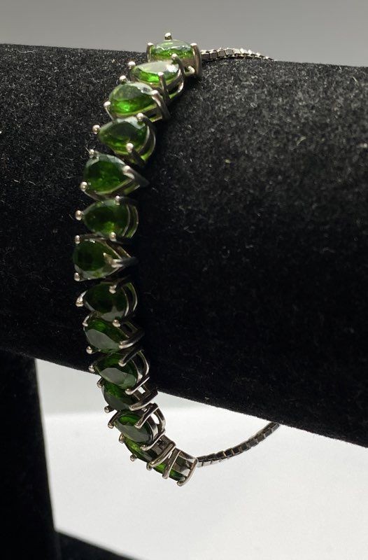 D.K. Sterling Silver Diop Side Pear Shape Stones Pull & Slide Bracelet 11.0g