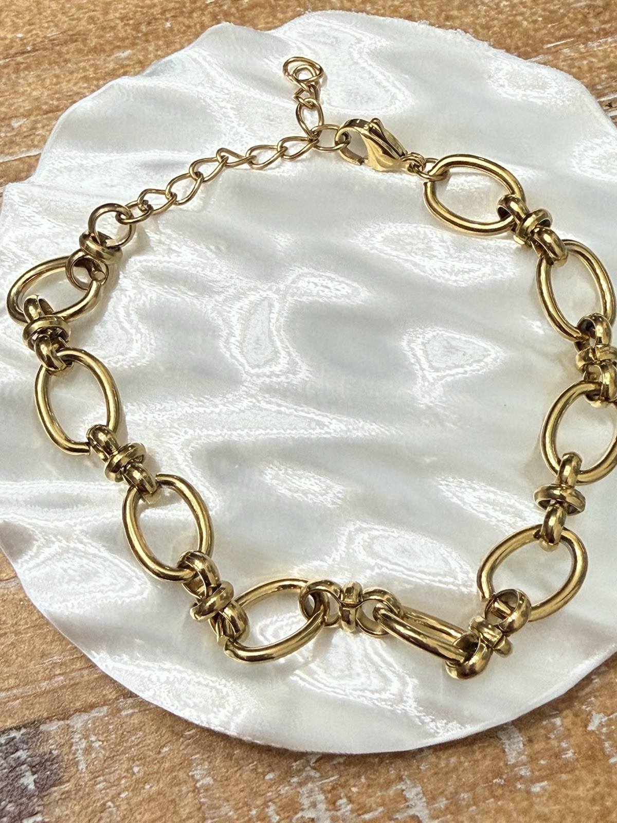 Gold Plated Metal Oval Link Chain Adjustable Bracelet Lobster Clasp