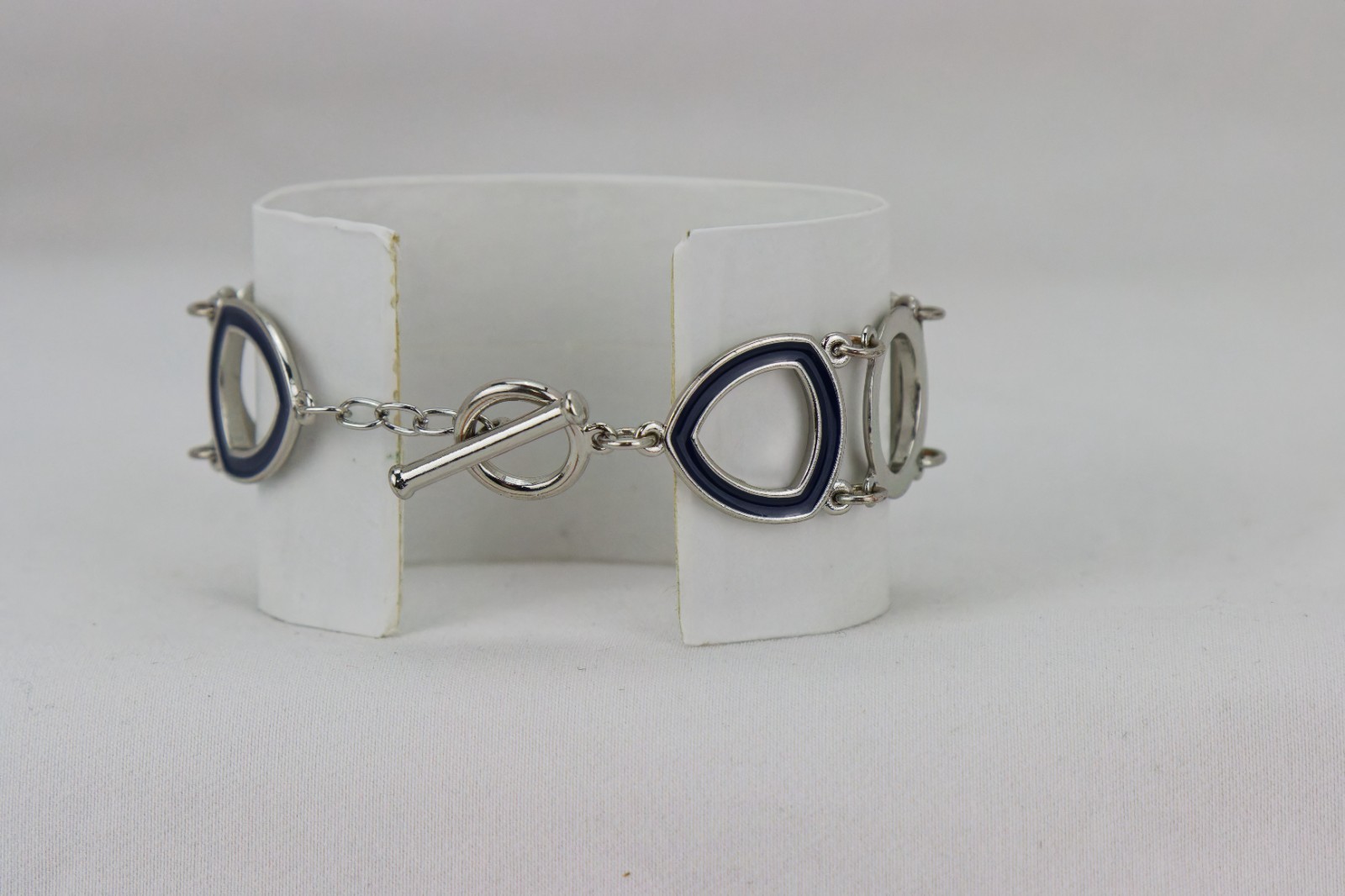 Geometric Silver Tone & Blue Enamel Toggle Bracelet, 20gr