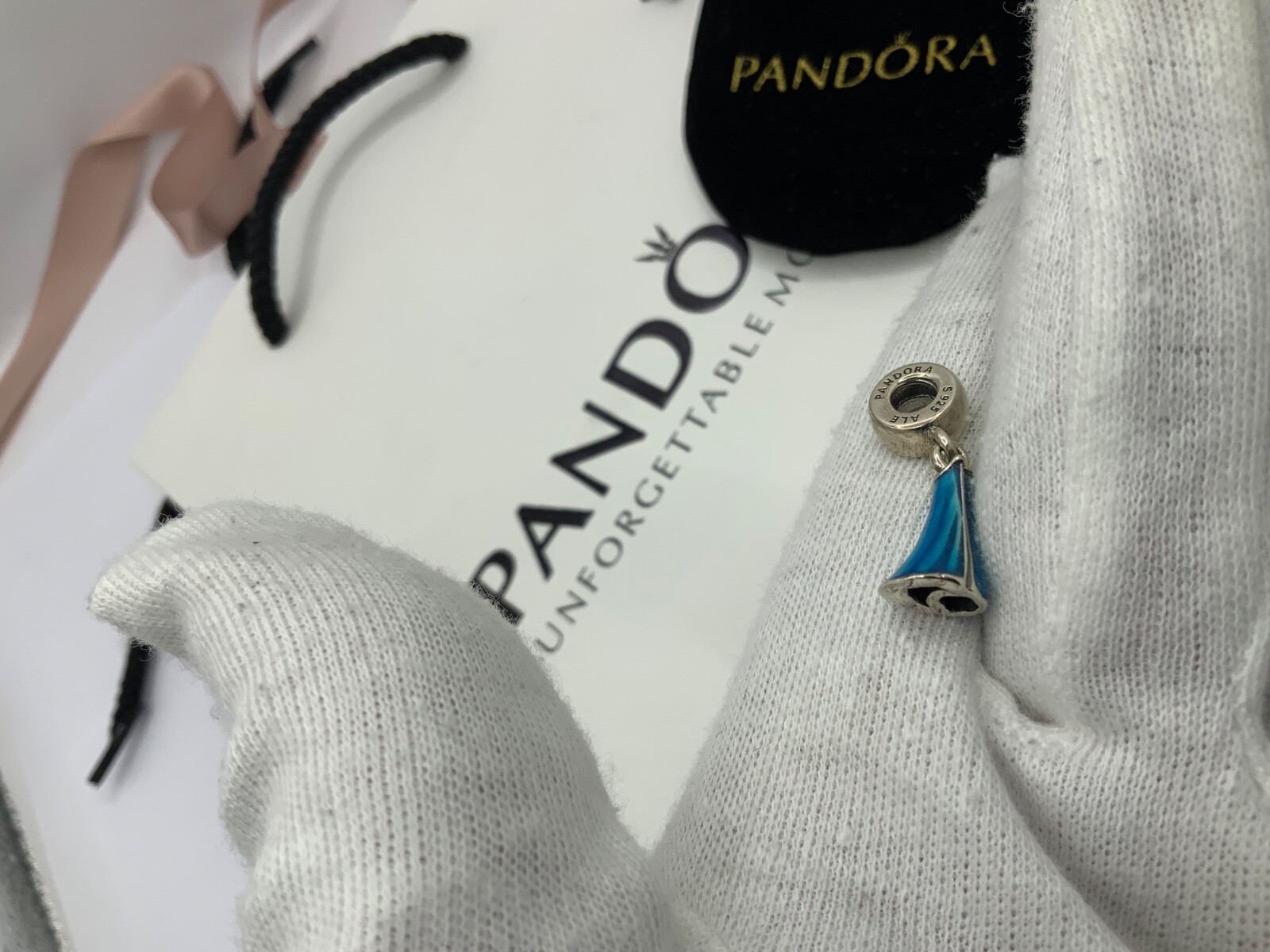 Disney, Elsa’s Dress Pendant Charm