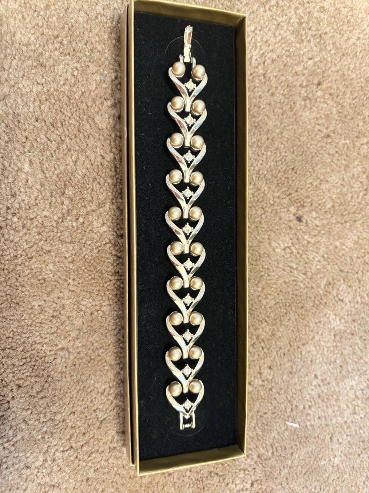 Gold Tone Heart Bar Link Bracelet w/ Imitation Pearls, Clear Crystals, Signed