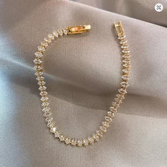 Gold Tone CZ Tennis Bracelet 17.5–18cm Sparkly Trendy Pave Set Women’s New