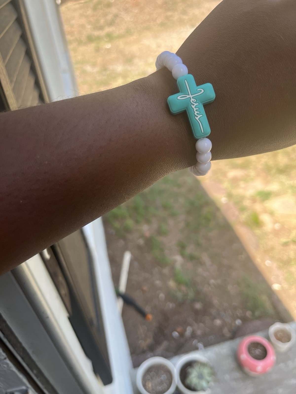 White & Blue Plastic Beaded Stretch Bracelet, Sizable, Cross Dangle Charm
