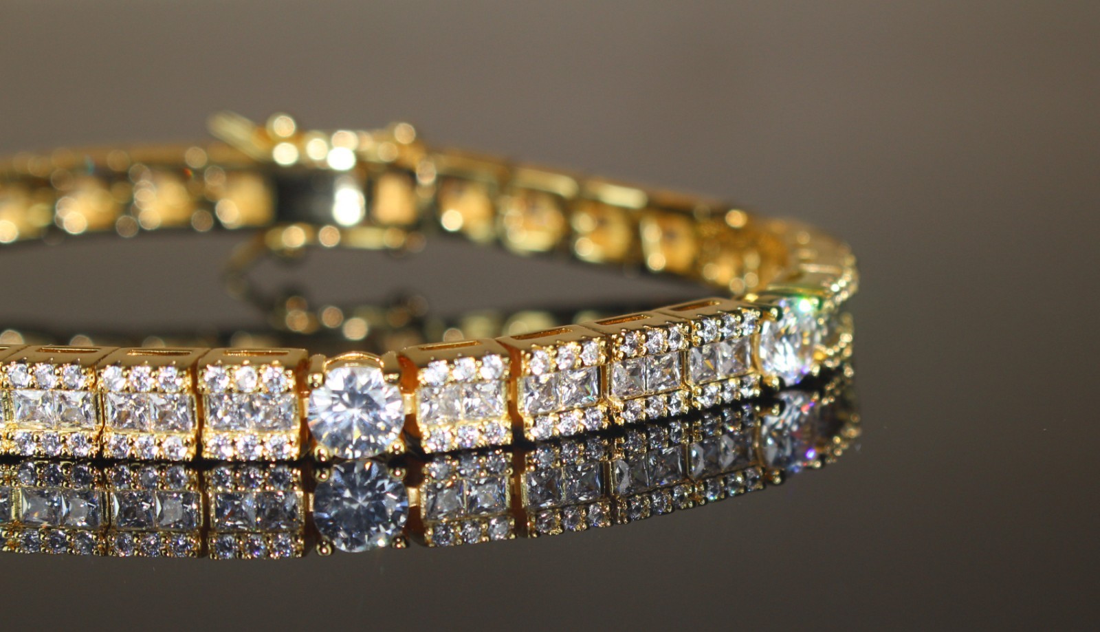 6mm Square Round filled Tennis BAGUETTE Bracelet 16.75ct Simulated Diamond Gold