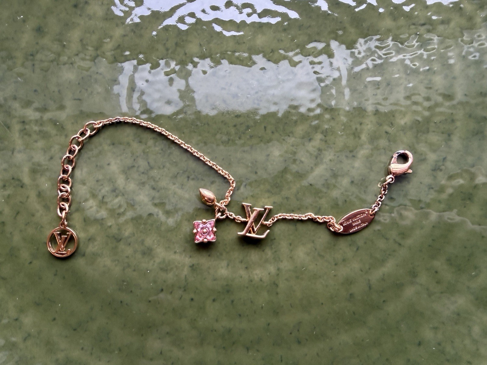Louis Vuitton Signed Lulugram Gold Tone Charm Bracelet M00801