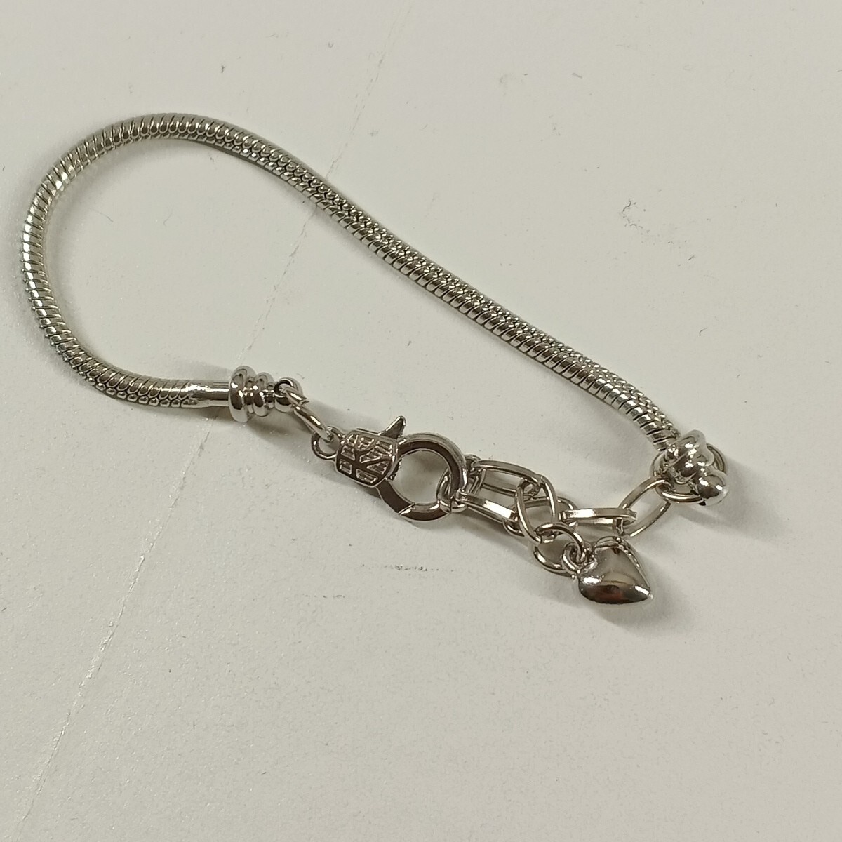 Women’s Bracelet 8.5″ length Brass plated Silver