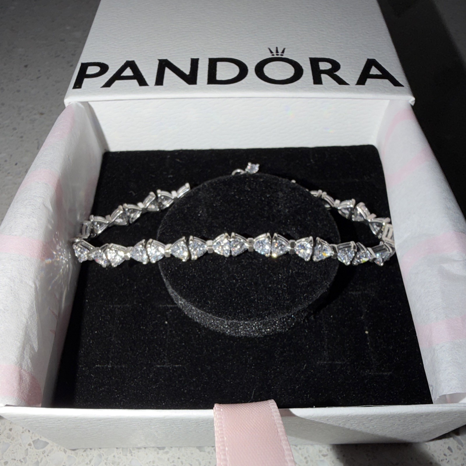 Pandora Bow Chain Bracelet (594262C01) with Original Packaging