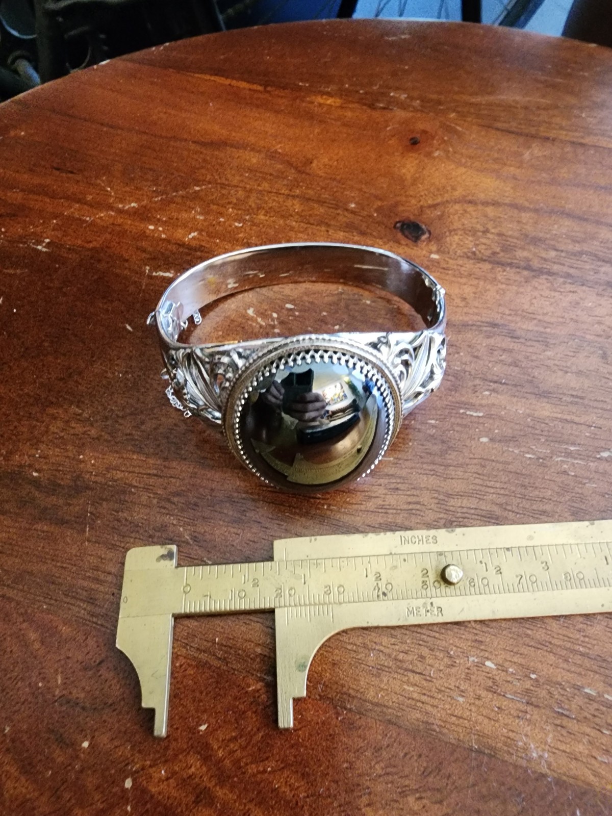 Vintage Whiting & Davis rhodium plated Silver Tone Hematite Hinged Cuff Bracelet