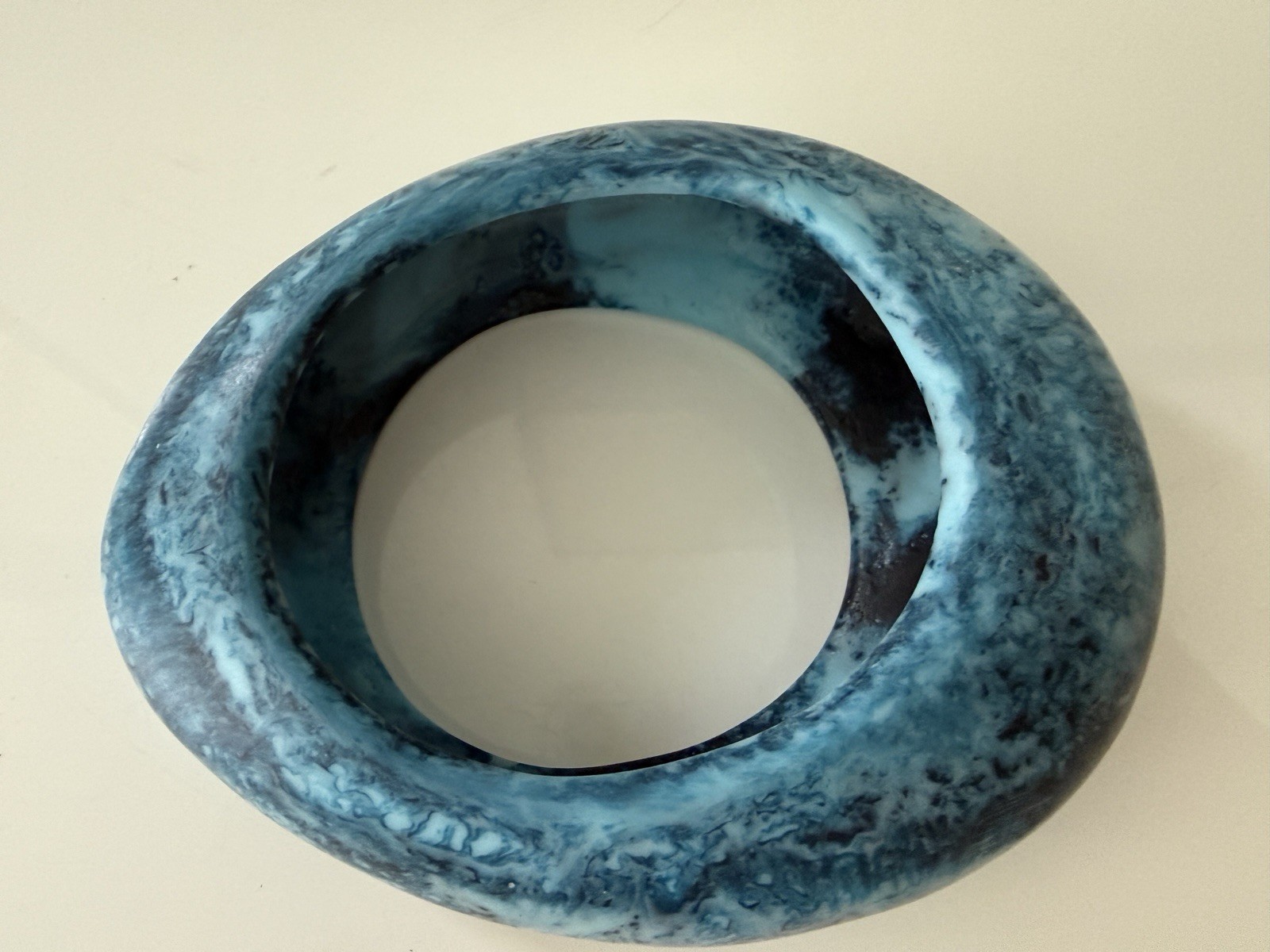 DINOSAUR DESIGNS Medium Rock Bangle Resin Bracelet – Blue / Wide