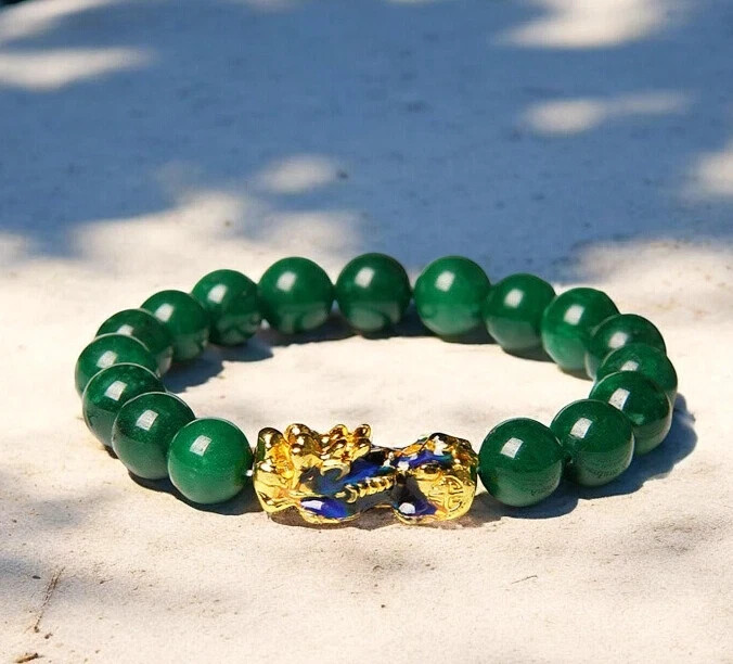 Handmade 8MM Green Jade Beads Pixiu Charm Healing Woman Man Stretch Bracelet