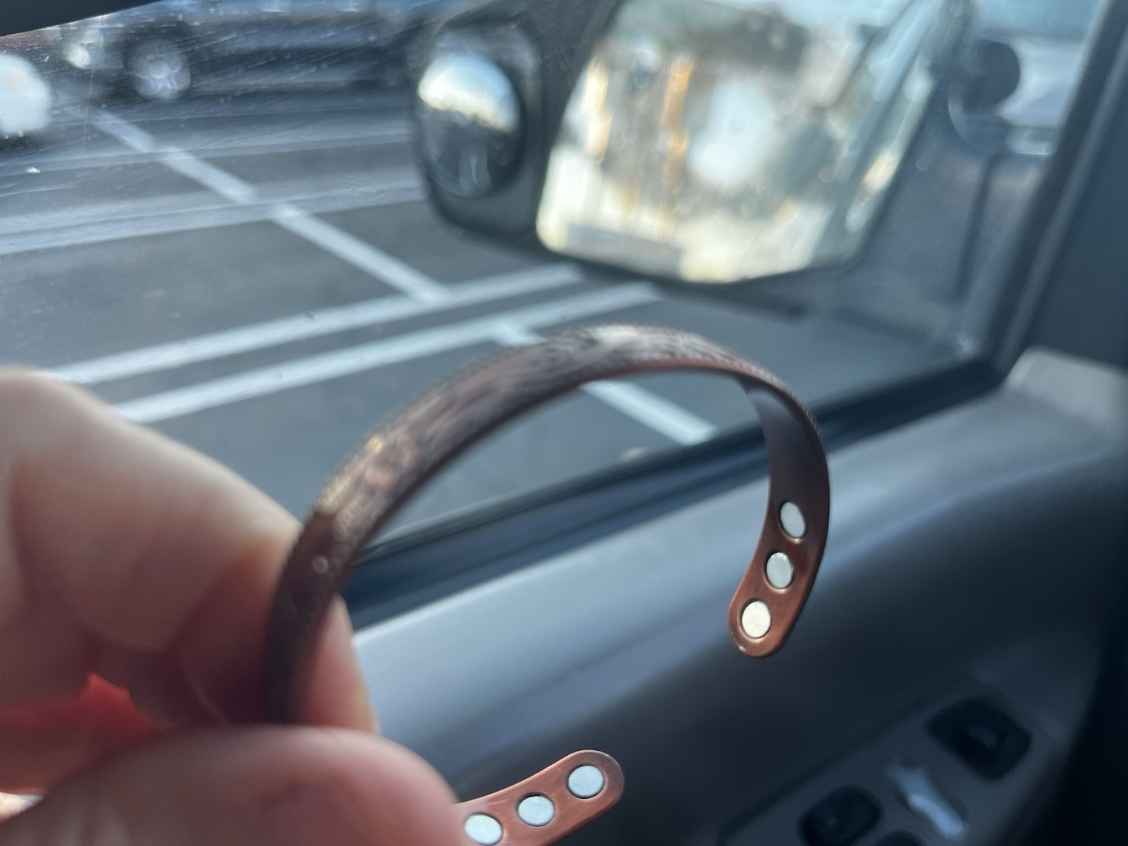 Copper Magnetic Cuff Bracelet – Adjustable Floral Design, Unbranded