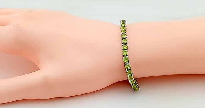 LAB CREATED 14.64 Cts PERIDOT TENNIS BRACELET 14K WHITE GOLD PLATED – NWT