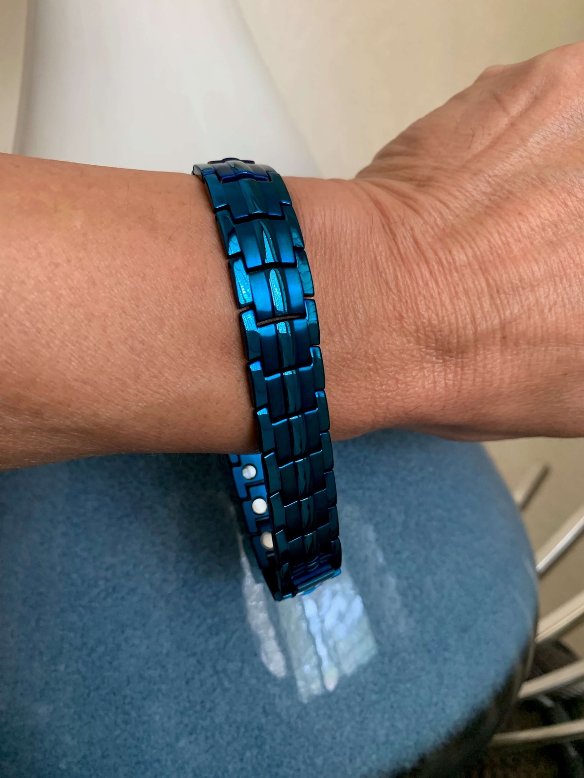 Beautiful Magnetic Bracelet 44 Magnets Restore Balance Energy Power Calm Joy Qi