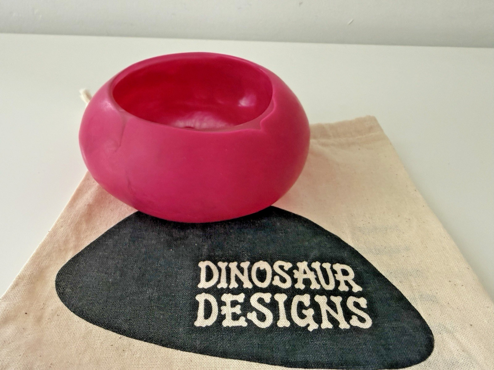 DINOSAUR DESIGNS Boulder Bangle Resin Bracelet – Flamingo / Wide