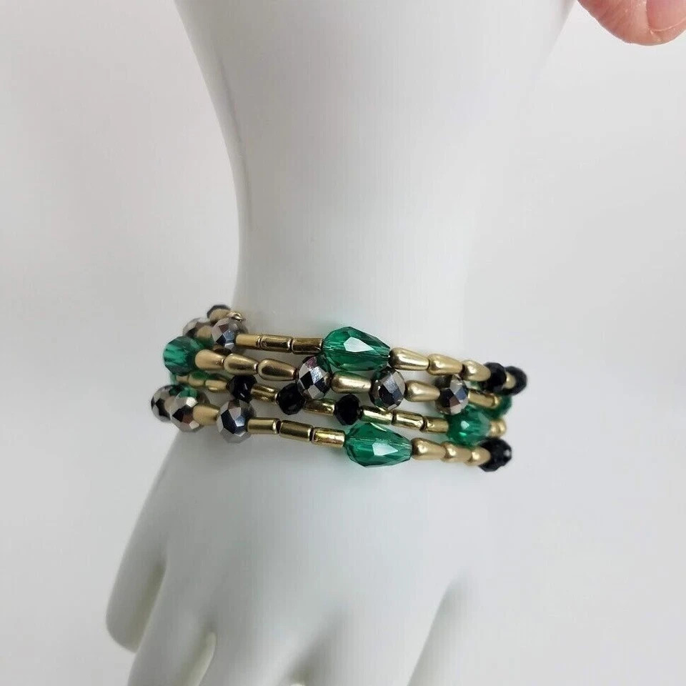 Fashion Beaded Memory Wire Coil Bracelet Green Black Gold Tone Multi Strand Wrap
