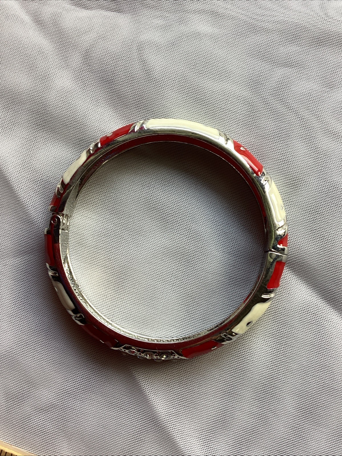 Silver Tone Hinge Bangle Bracelet W/ Red And White Enamel And Rhinestones 7in