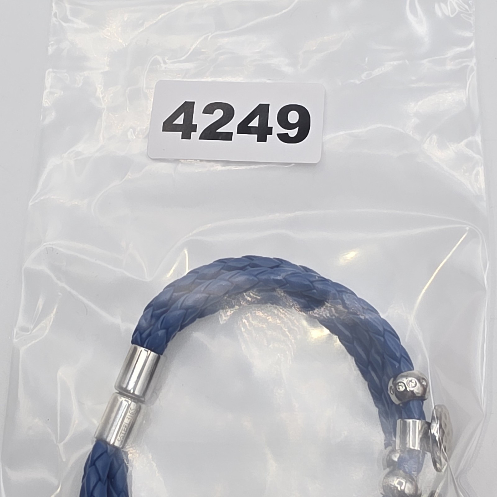 Bracelet Blue Braided Faux Leather Hammered Silver Tone Discs Magnetic 7″