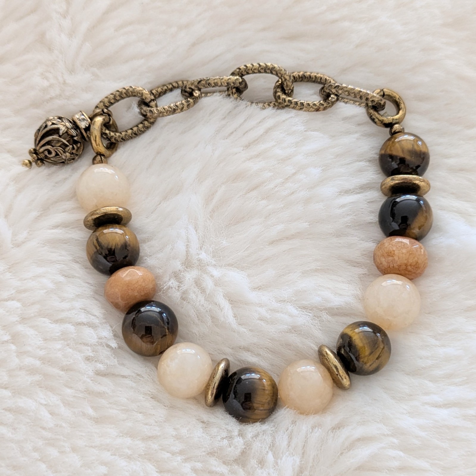 Chico’s ⭐ Bead & Link Bracelet w/ Charm Tigers Eye Style Beads/Brass Tone Metal