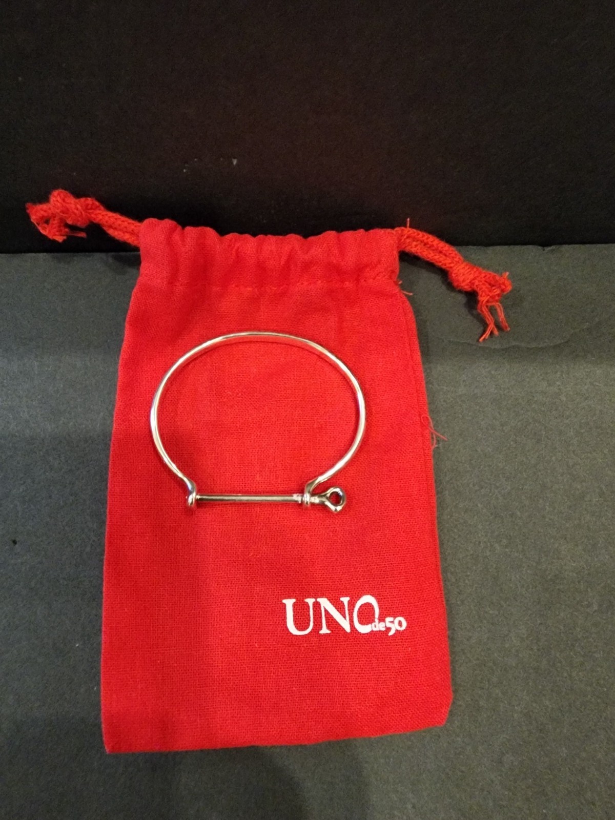 UNOde50 Silver Plated Rigid Bangle Bar Hook Closure Signed Spain with Pouch
