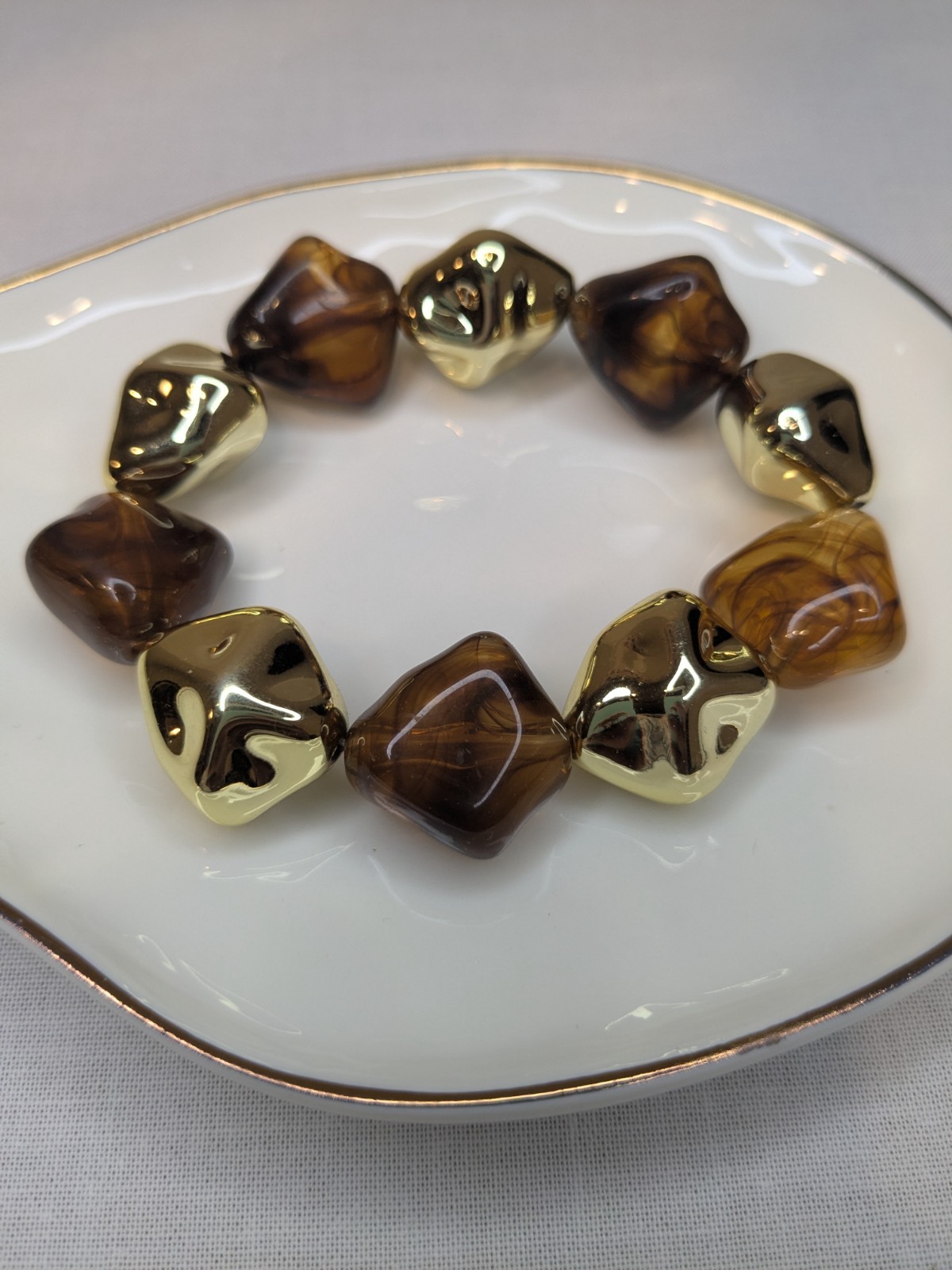 Tortoise Amber Nara Stone Irregular Beaded Stretch Bracelet – Abeni Adornments