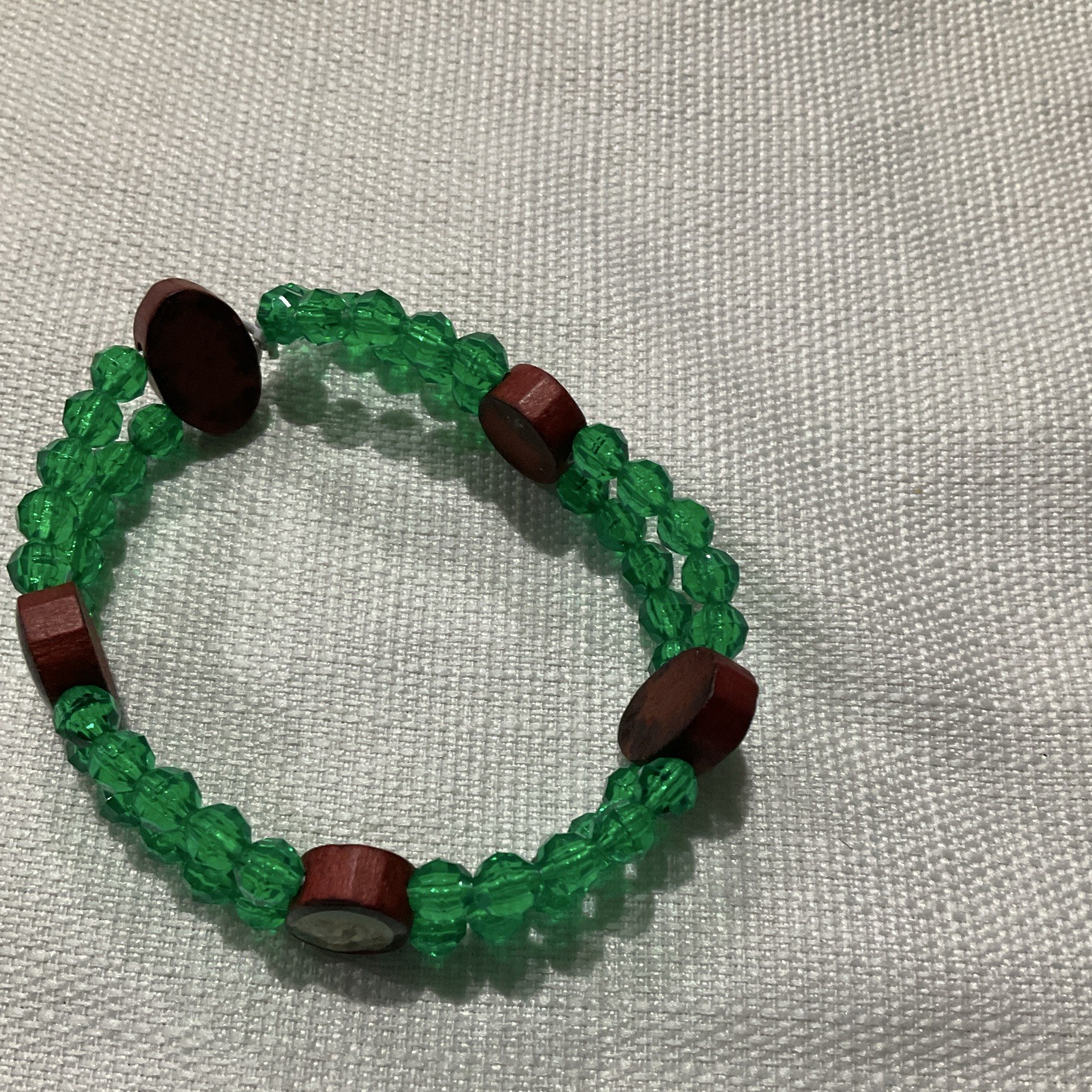 Green Brown Round Bead Stretch Bracelet Plastic & Wood, No Stone, Sizable
