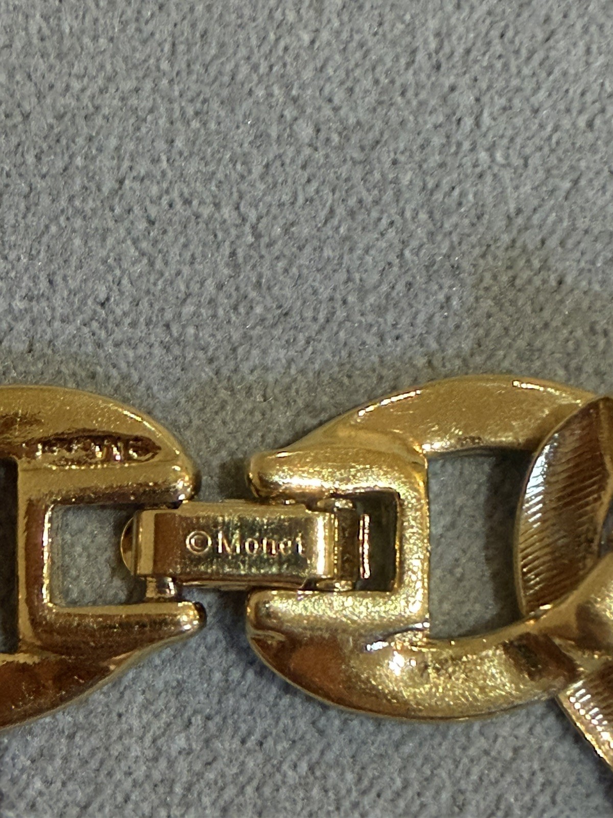 Vintage Signed MONET Chunky Curb Cuban Link Matte Gold Tone Bracelet