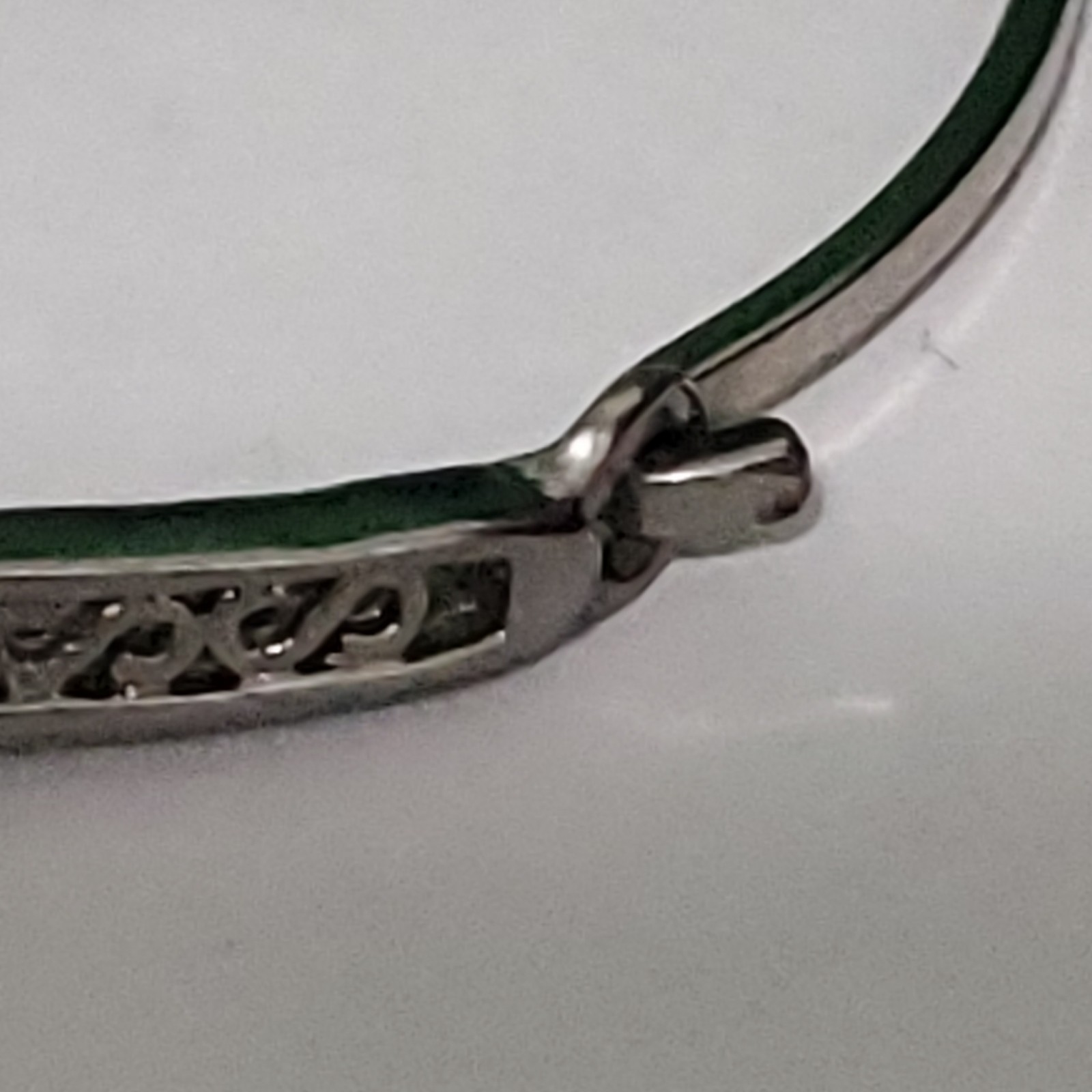 Sterling Silver Metal 925 Bangle Bracelet w/ Prong-Set Oval Clear Stone Filigree