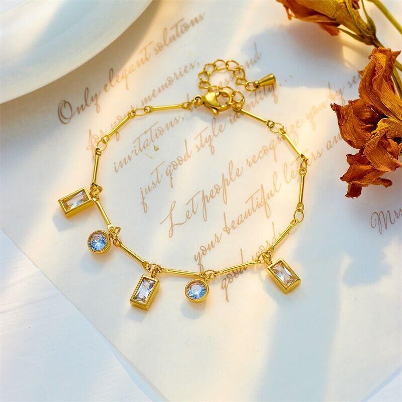 Fashion Woman 18k Gold Plated Stainless Steel CZ Bracelet Bangle 7.9”