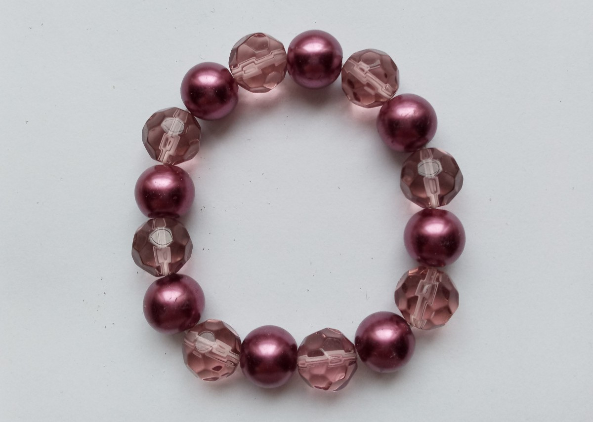 NEW 12MM DUSTY MAUVE FACETED & BURGUNDY GLASS BRACELET, BUY ANY 2 GET 3RD FREE