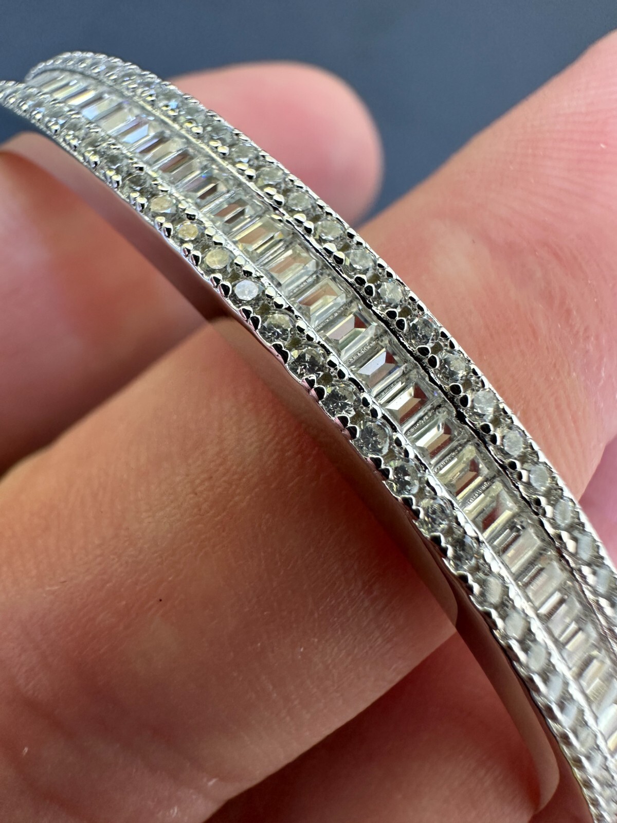 Gorgeous Solid 925 Sterling Silver Bangle Bracelet Iced Simulated Diamonds