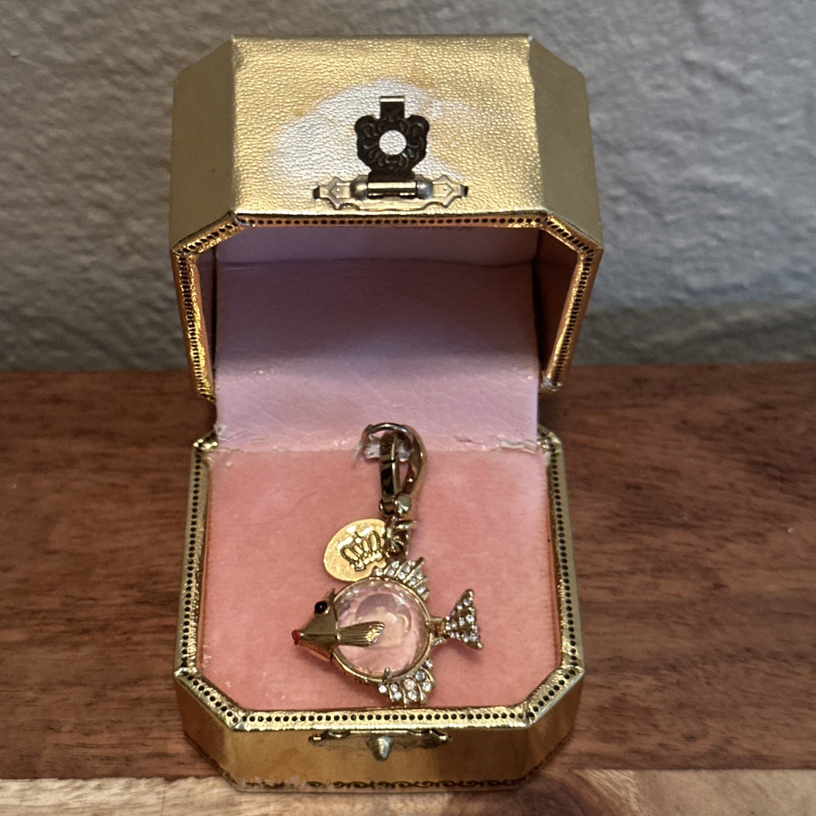 New Juicy Couture Charm Angelfish Limited Edition 2009 Jelly Belly Rhinestones