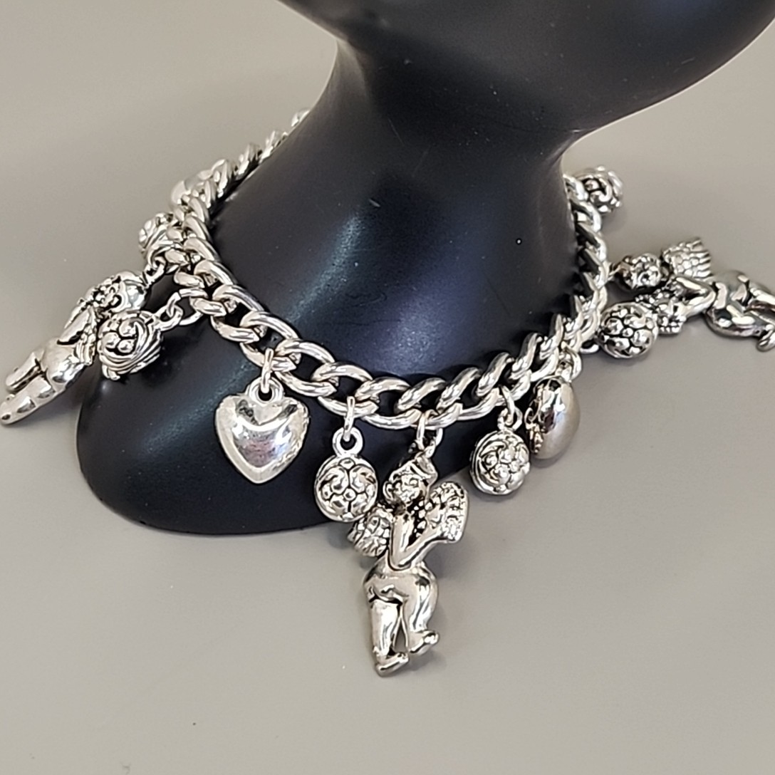 Heart Charm Bracelet Cherub Dangles Silver Tone Angels 7.5″