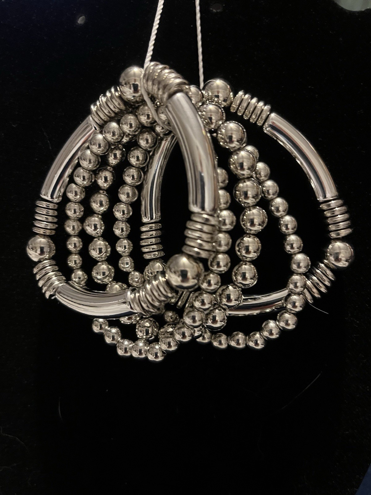 NEW Jumwrit Silver Tone Pack of 5 Shiny Beaded Stretch Bracelets 7 Inch NWT