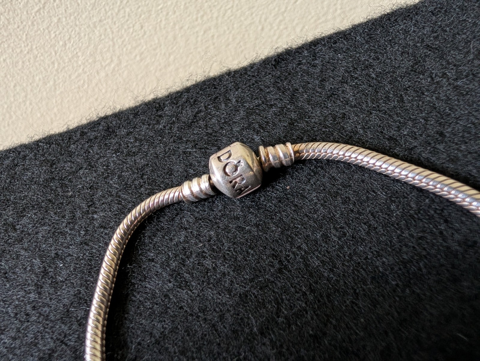 PANDORA Sterling Silver Snake Chain Charm Bracelet With 4 “Season” Themed Charms