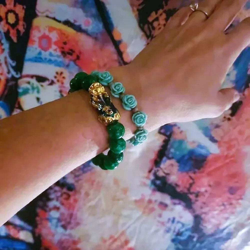 Handmade 8MM Green Jade Beads Pixiu Charm Healing Woman Man Stretch Bracelet