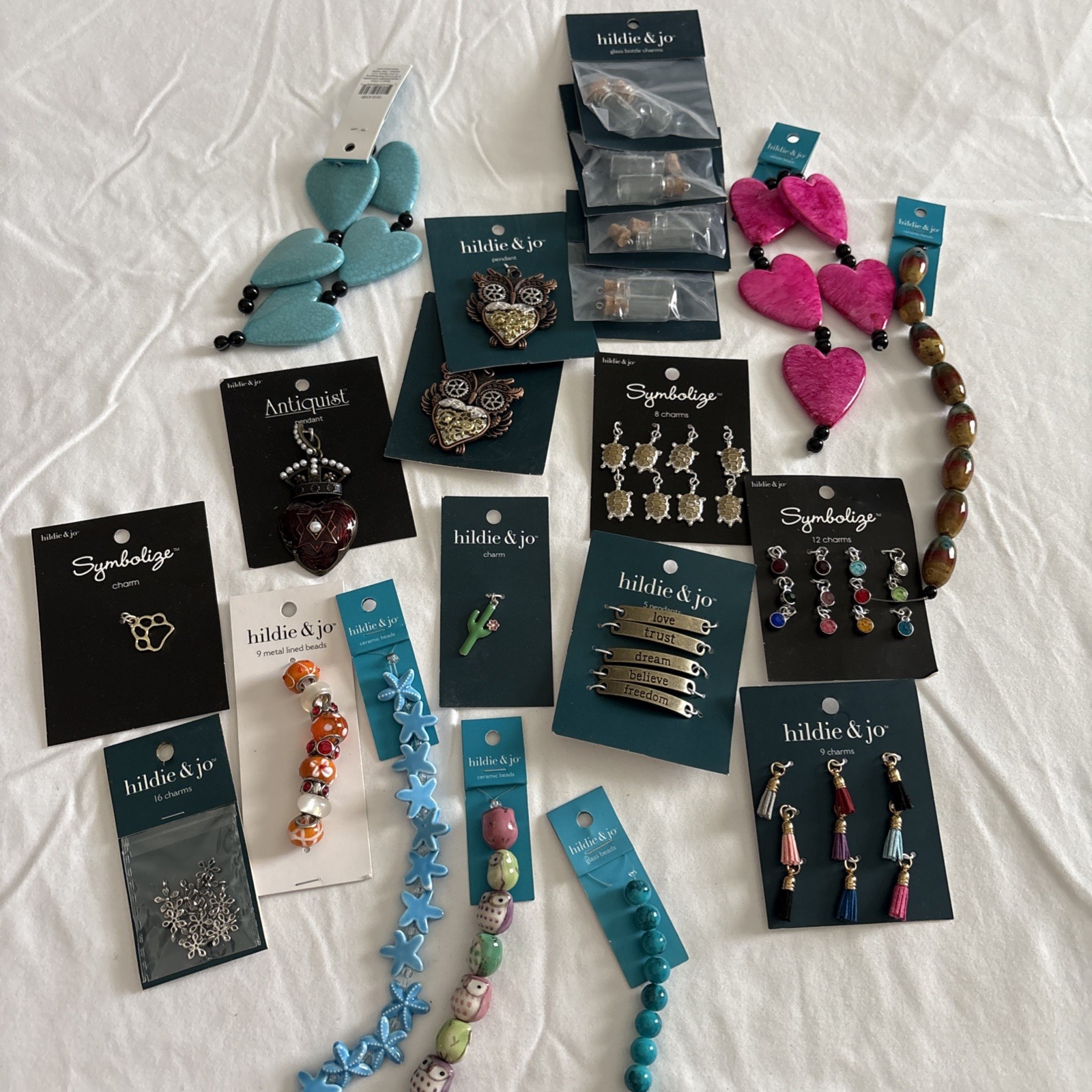 New Large Lot Of Hildie & Jo Charms Beads Pendants