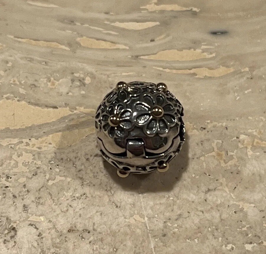 Authentic Pandora Lazy Daisy Clip 791014