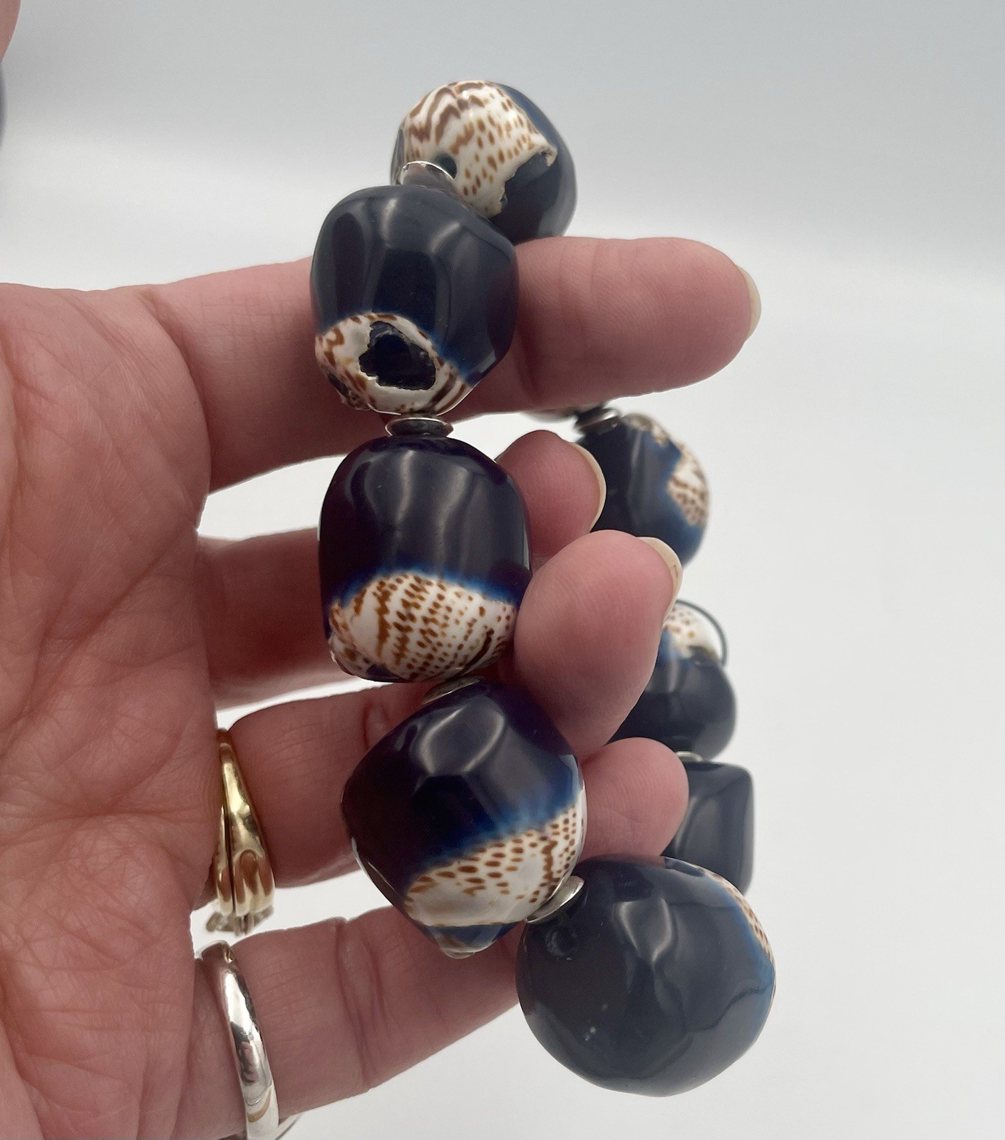NWT Chico’s Statement Stretch Bracelet Shell Blue Beach Coastal Vacation Jewelry
