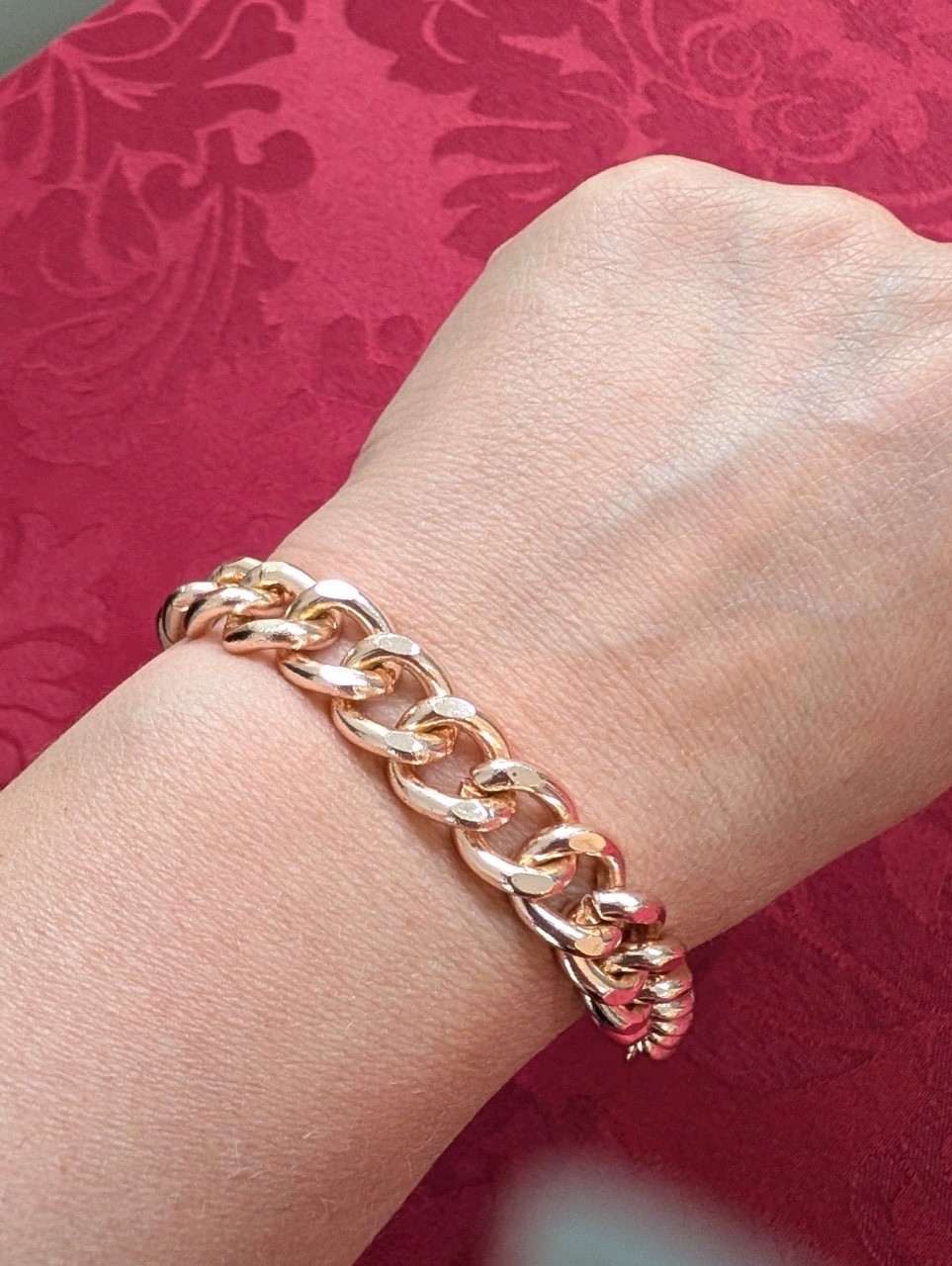 Gold Color Curb Link Chain Bracelet, Lobster Clasp, 8 in, Metal